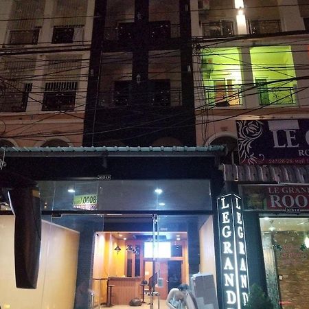 The Main Event Pattaya Bed & Breakfast Exterior photo